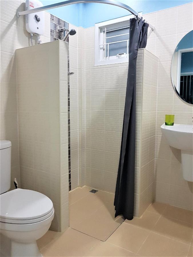 Near Boxing Center, 1br Apartment, Sofa Bed, Wifi Apartment Chalong