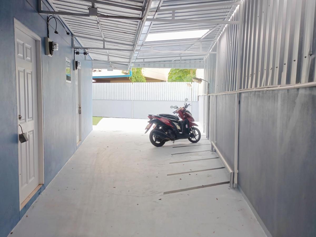 Near Boxing Center, 1br Apartment, Sofa Bed, Wifi Chalong